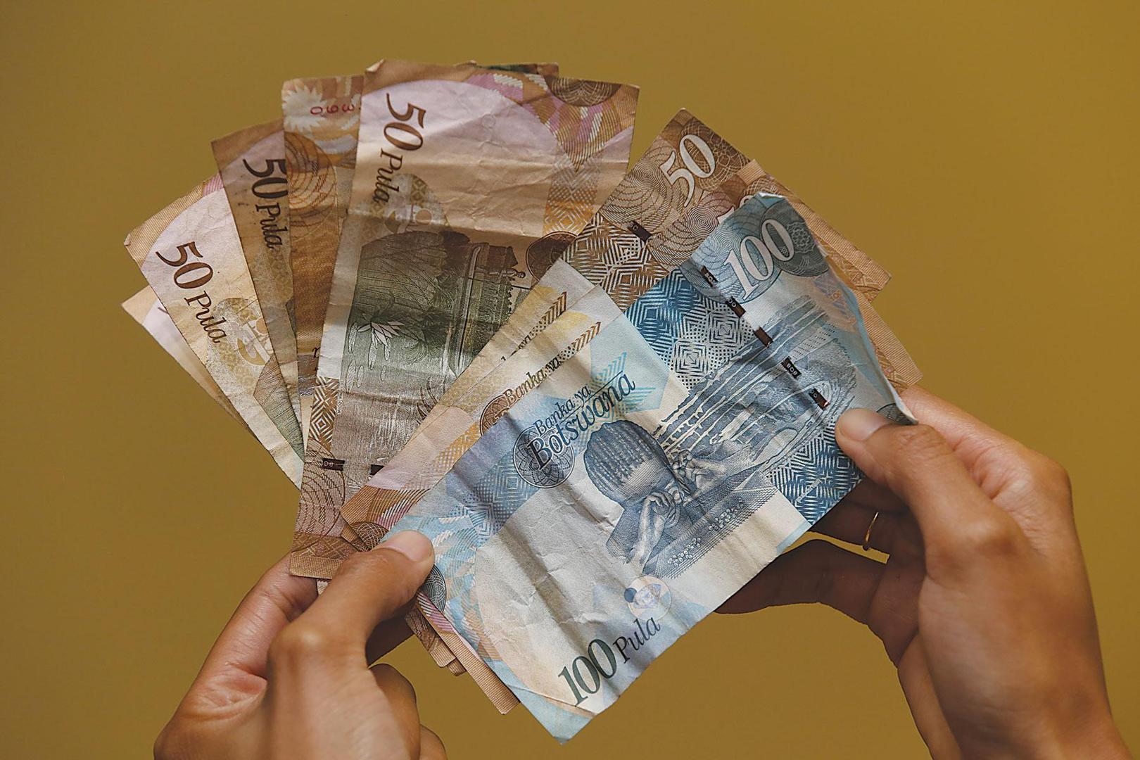 Miners, Manufacturers says Pula unfavourable to business Miners, Manufacturers says Pula unfavourable to business