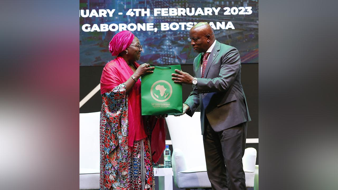 INTELLIGENCE OFFICERS CONFERENCE SUCESSFUL INTELLIGENCE OFFICERS CONFERENCE SUCESSFUL