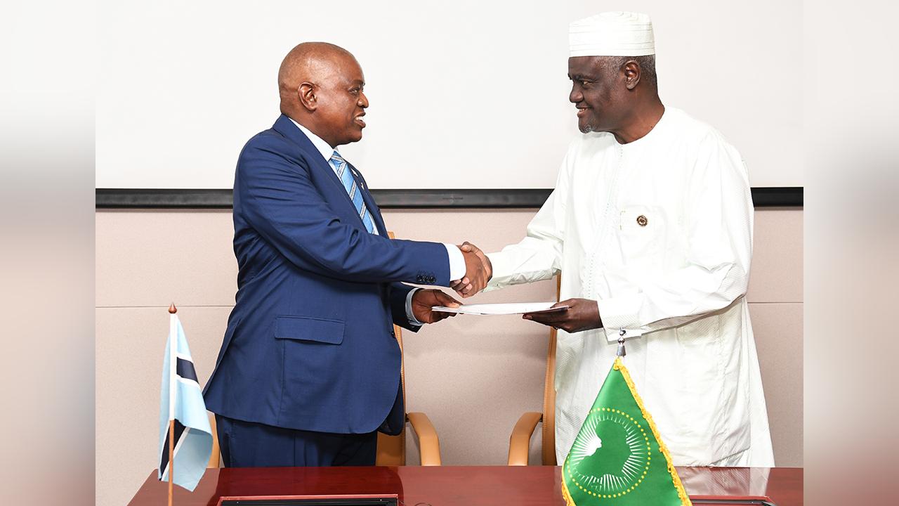 MASISI SIGNS ACCORD MASISI SIGNS ACCORD
