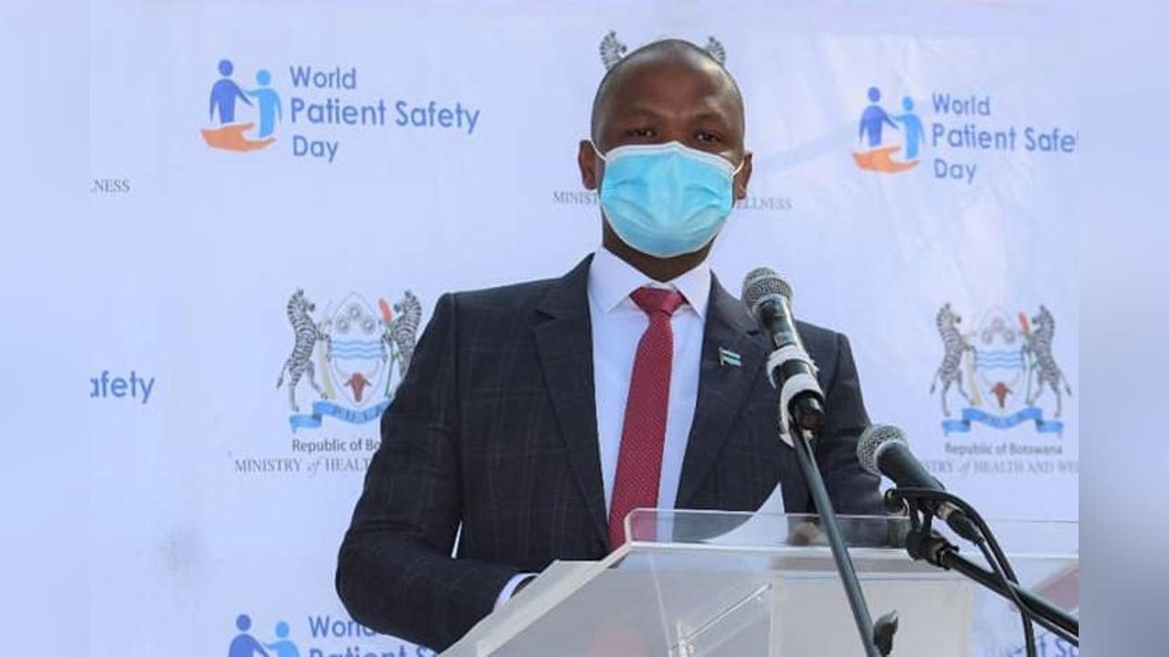 DIKOLOTI COMMENDS HEALTH LEADERSHIP GRADUATES DIKOLOTI COMMENDS HEALTH LEADERSHIP GRADUATES