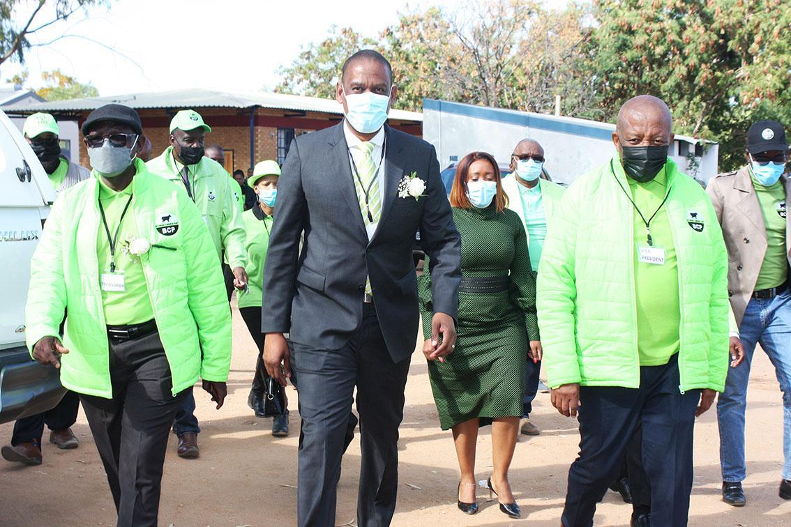 CATCH THEM YOUNG- MP SALESHANDO CATCH THEM YOUNG- MP SALESHANDO