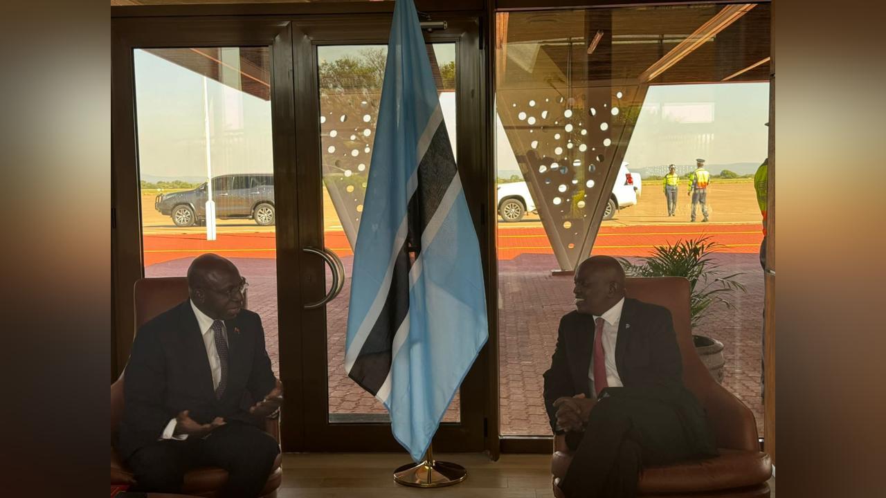 BOTSWANA ANGOLA TO FOSTER TIES BOTSWANA ANGOLA TO FOSTER TIES