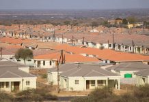 BHC Hands over Reading Room BHC Hands over Reading Room