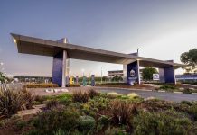 UFS Launches Giraffe Research Centre at Amanzi Reserve UFS Launches Giraffe Research Centre at Amanzi Reserve