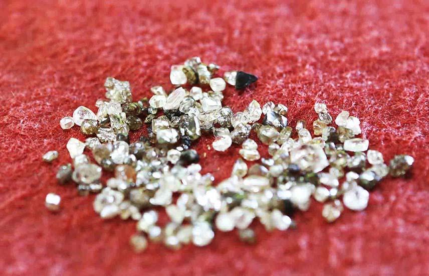 Africa’S Diamond Powerhouses Seek Mining Brand Control Africa’S Diamond Powerhouses Seek Mining Brand Control