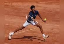 Ntungamili for the Semi-Final Ntungamili for the Semi-Final