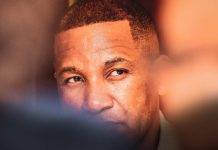 Botswana’S Political History and Constitutional Tensions Botswana'S Political History and Constitutional Tensions