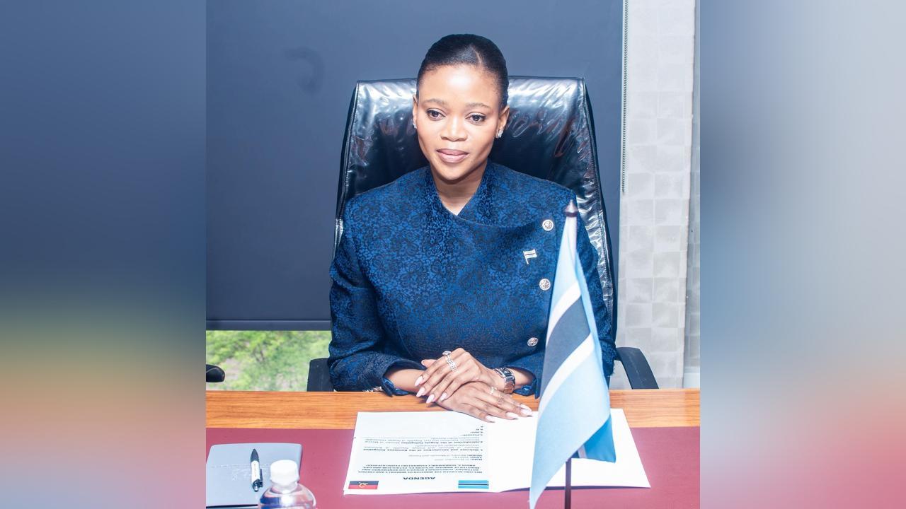 Minister Kenewendo Tours Lucara mine Operations Minister Kenewendo Tours Lucara mine Operations