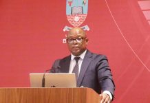 Over 900 Foreigners Apply for Naturalisation Over 900 Foreigners Apply for Naturalisation