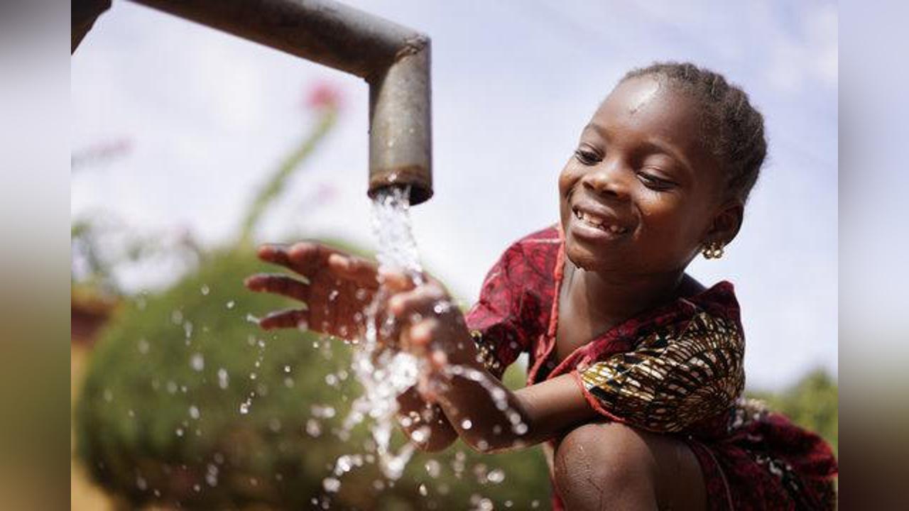 How to Make Sure Water is Safe to Drink: Four Practical Tips How to Make Sure Water is Safe to Drink: Four Practical Tips