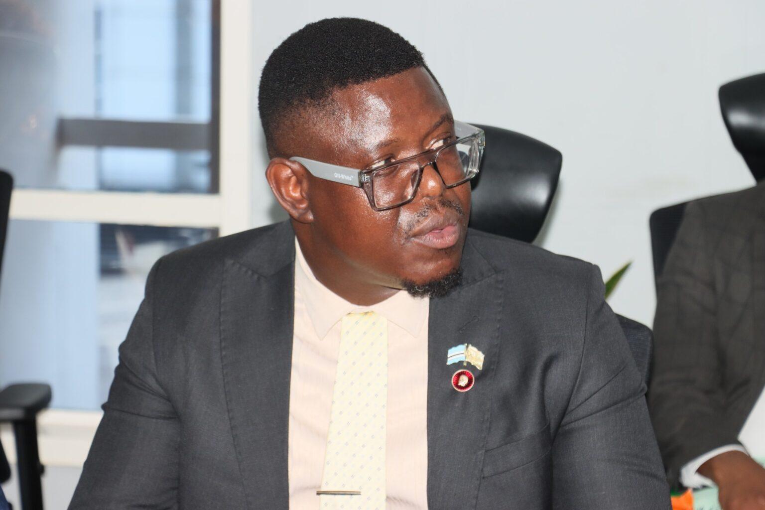 Minister Motshegwa Engages Labour Unions on Restructuring Minister Motshegwa Engages Labour Unions on Restructuring