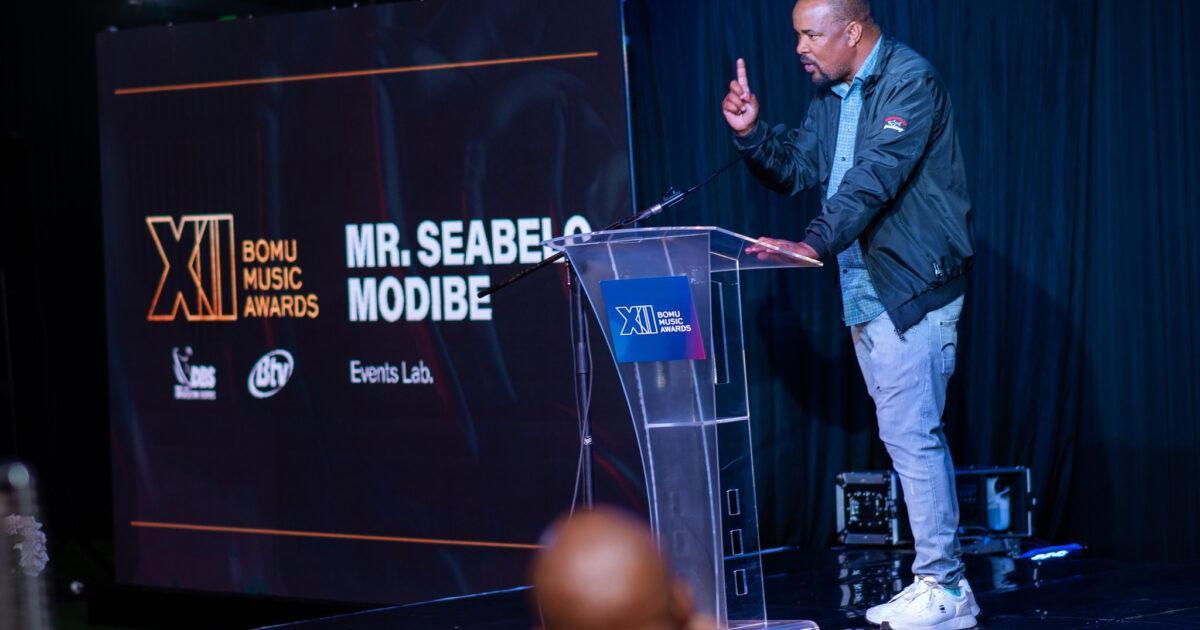 Amend the Copyright Law- Creatives Amend the Copyright Law- Creatives