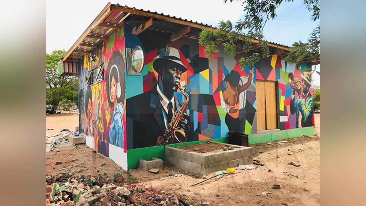 Keitemoge Strives to Share African Culture Keitemoge Strives to Share African Culture