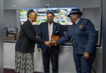 Commissioner Dinah Marathe Praises Traffic Control Centre Commissioner Dinah Marathe Praises Traffic Control Centre