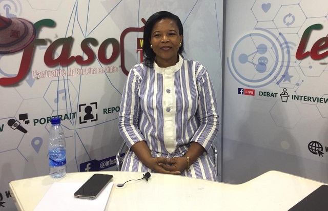 Présidentielle 2020 au Burkina : La « Yennega de l’éducation » prêche pour une refome du système éducatif Présidentielle 2020 au Burkina : La « Yennega de l’éducation » prêche pour une refome du système éducatif