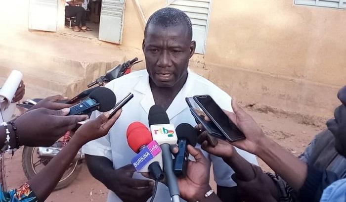 Élections 2020 au Burkina : A Banfora, des électeurs mécontents car n'ayant pas pu voter avec leurs anciennes cartes d'électeurs Élections 2020 au Burkina : A Banfora, des électeurs mécontents car n'ayant pas pu voter avec leurs anciennes cartes d'électeurs