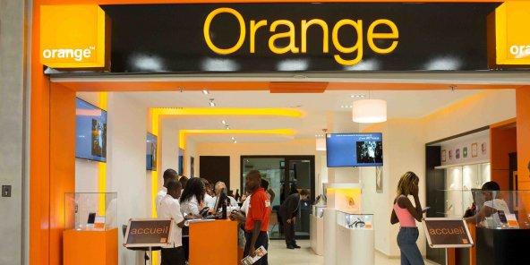 Fibre optique : le réseau unifié d’Orange va-t-il désenclaver le Mali et le Burkina ? Fibre optique : le réseau unifié d’Orange va-t-il désenclaver le Mali et le Burkina ?