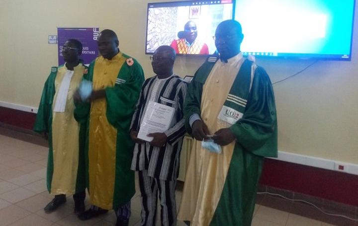 Soutenance de thèse de doctorat : Tahirou Sanou, secrétaire permanent de l’ARCOP, scrute les procédures de la commande publique Soutenance de thèse de doctorat : Tahirou Sanou, secrétaire permanent de l’ARCOP, scrute les procédures de la commande publique