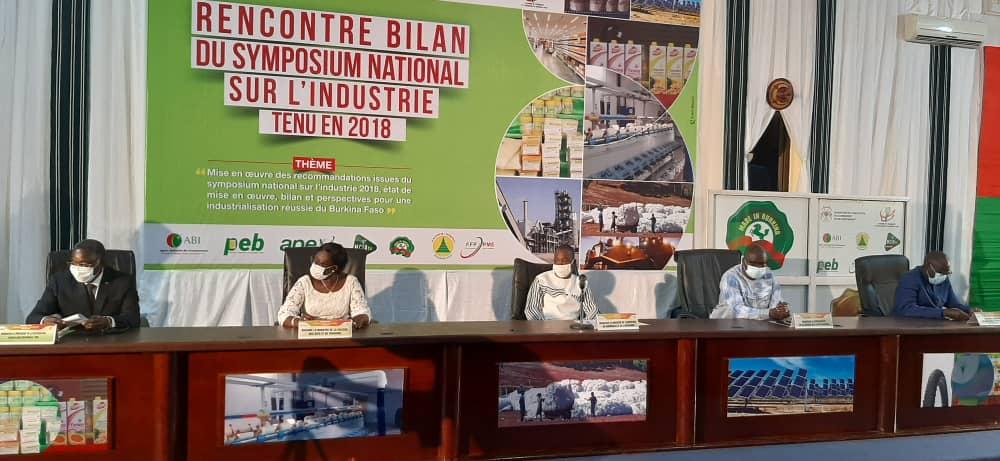 Symposium national sur l'industrie : Les acteurs font le bilan de la mise en œuvre des recommandations issues de l'édition de 2018 Symposium national sur l'industrie : Les acteurs font le bilan de la mise en œuvre des recommandations issues de l'édition de 2018