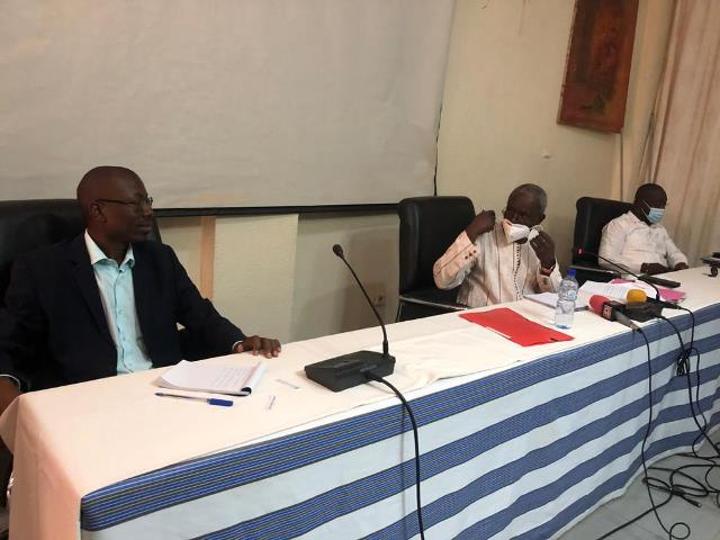 Gestion du secteur minier : « La gouvernance de l’or au Burkina n’est pas bonne », déplore le directeur exécutif de l’ORCADE, Jonas Hien Gestion du secteur minier : « La gouvernance de l’or au Burkina n’est pas bonne », déplore le directeur exécutif de l’ORCADE, Jonas Hien