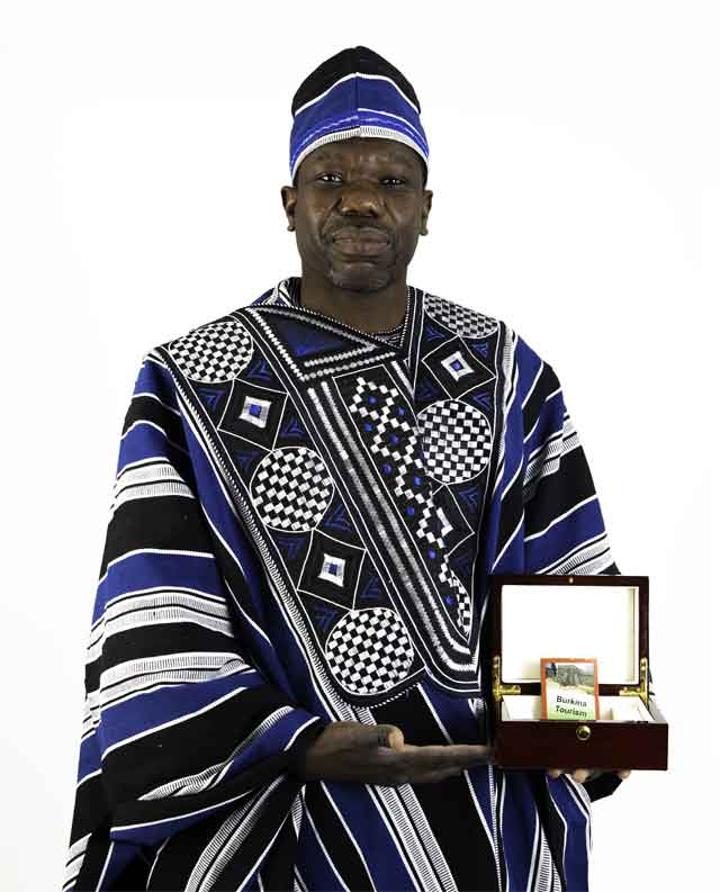 Diaspora : Boubacar BARA lance les cartes à jouer ‘’Burkina Tourism’’ pour promouvoir l’image du Faso Diaspora : Boubacar BARA lance les cartes à jouer ‘’Burkina Tourism’’ pour promouvoir l’image du Faso