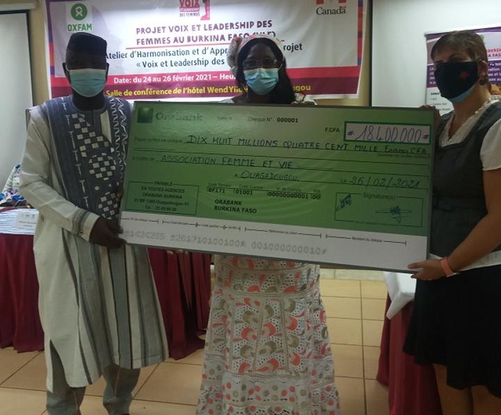 Projet « Voix et leadership des femmes » : Equipe technique et bénéficiaires harmonisent leurs positions Projet « Voix et leadership des femmes » : Equipe technique et bénéficiaires harmonisent leurs positions