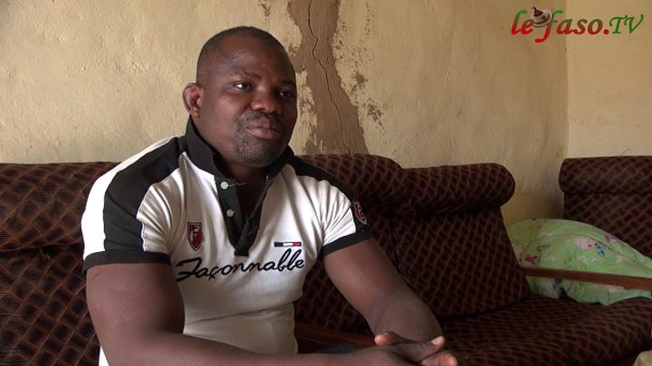 Toma, province du Nayala : Rencontre avec Romaric Kawané dit le Buffle, champion de lutte Toma, province du Nayala : Rencontre avec Romaric Kawané dit le Buffle, champion de lutte