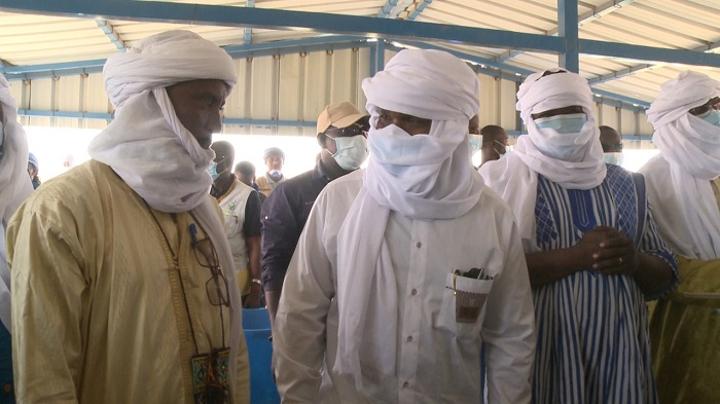 Dori : Le ministre Alpha Barry rend visite aux réfugiés relocalisés Dori : Le ministre Alpha Barry rend visite aux réfugiés relocalisés