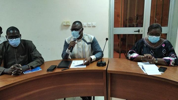 Burkina Faso : La 3e édition du guide technique de surveillance intégrée de la maladie et la riposte (SMIR) validée Burkina Faso : La 3e édition du guide technique de surveillance intégrée de la maladie et la riposte (SMIR) validée
