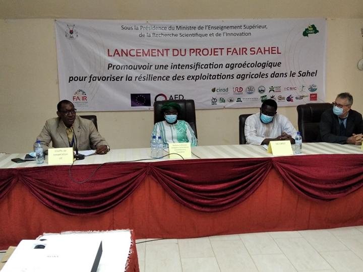 Burkina Faso : Le projet FAIR pour promouvoir une intensification agroécologique des exploitations agricoles Burkina Faso : Le projet FAIR pour promouvoir une intensification agroécologique des exploitations agricoles