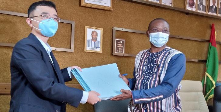 Burkina Faso : Le CHU de Bobo bientôt en construction Burkina Faso : Le CHU de Bobo bientôt en construction