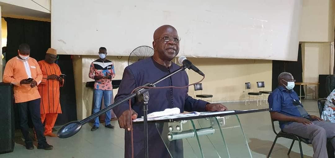 Burkina : Simon Compaoré estime que les marches du CFOP n’apporteront « rien » dans la lutte contre le terrorisme. Burkina : Simon Compaoré estime que les marches du CFOP n’apporteront « rien » dans la lutte contre le terrorisme.