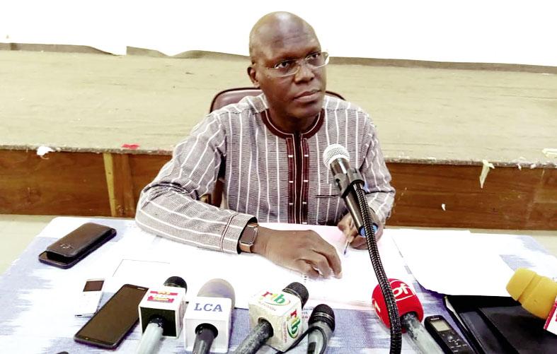 Boubacar Traoré, SG du ministère du Commerce : « Le gouvernement travaille à contenir la hausse des prix » Boubacar Traoré, SG du ministère du Commerce : « Le gouvernement travaille à contenir la hausse des prix »