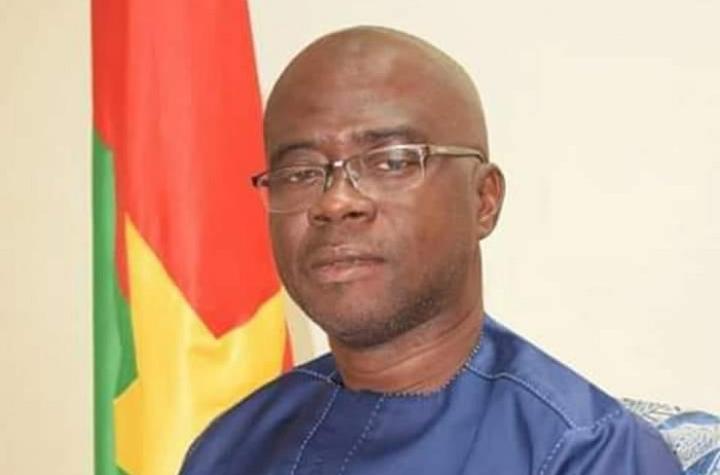 Abdoul Karim Sango, conseiller spécial du chef de l’Etat : « S’il ne fait pas bouger les lignes, ce sont les lignes qui vont le faire bouger » Abdoul Karim Sango, conseiller spécial du chef de l’Etat : « S’il ne fait pas bouger les lignes, ce sont les lignes qui vont le faire bouger »