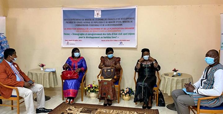 Démographie et enregistrement de faits d’état civil : Un enjeu majeur de développement pour le Burkina Démographie et enregistrement de faits d’état civil : Un enjeu majeur de développement pour le Burkina