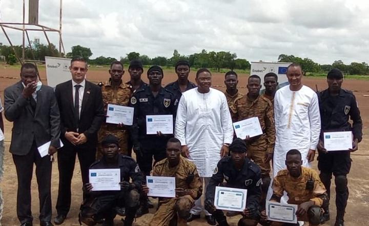 Lutte contre le terrorisme au Burkina : Les capacités d’environ 300 policiers et gendarmes de la région de l’Est renforcées Lutte contre le terrorisme au Burkina : Les capacités d’environ 300 policiers et gendarmes de la région de l’Est renforcées