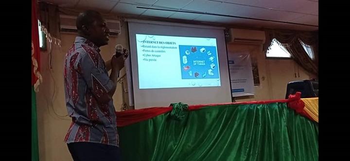 Cybercriminalité au Burkina : Le chantage à la vidéo ou à la webcam, l’un des modes opératoires le plus courant Cybercriminalité au Burkina : Le chantage à la vidéo ou à la webcam, l’un des modes opératoires le plus courant