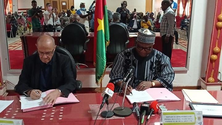Burkina : Plus de 217 millions de francs CFA pour la revalorisation de la ceinture verte de Ouagadougou Burkina : Plus de 217 millions de francs CFA pour la revalorisation de la ceinture verte de Ouagadougou