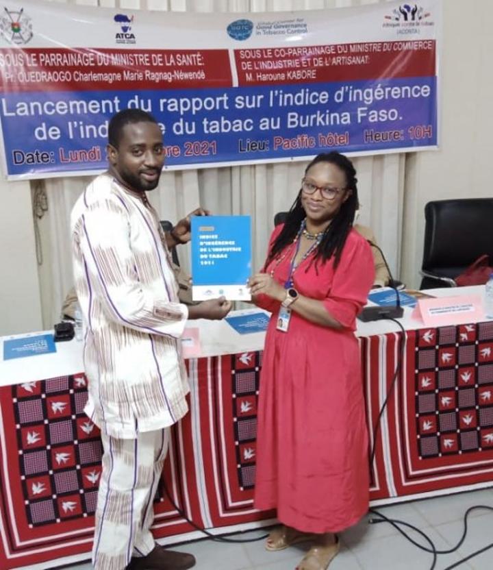 Indice d’ingérence de l’industrie du tabac : Le Burkina se classe 10e sur 14 pays africains, l’ACONTA interpelle Indice d’ingérence de l’industrie du tabac : Le Burkina se classe 10e sur 14 pays africains, l’ACONTA interpelle