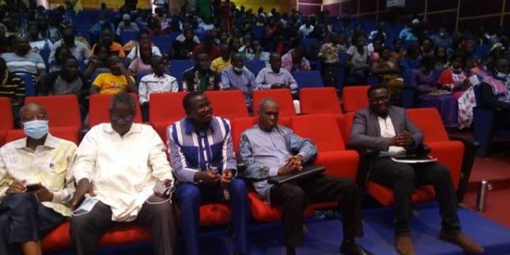 Dr Issiaka Tiendrébéogo, maître-assistant : « Les hommes de culture font vraiment de leur mieux pour que le Burkina Faso puisse vivre en paix » Dr Issiaka Tiendrébéogo, maître-assistant : « Les hommes de culture font vraiment de leur mieux pour que le Burkina Faso puisse vivre en paix »