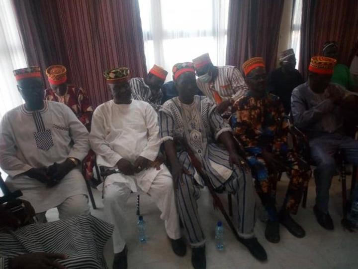 Burkina/Politique : « Nous n'allons pas laisser Eddie Komboïgo détruire le CDP » (Adama Tiendrébéogo dit colonel) Burkina/Politique : « Nous n'allons pas laisser Eddie Komboïgo détruire le CDP » (Adama Tiendrébéogo dit colonel)