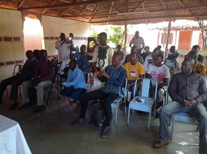 Marche contre l’insécurité au Burkina : La « Coalition du 27 novembre » appelle ses « troupes » à la mobilisation à Bobo-Dioulasso Marche contre l’insécurité au Burkina : La « Coalition du 27 novembre » appelle ses « troupes » à la mobilisation à Bobo-Dioulasso