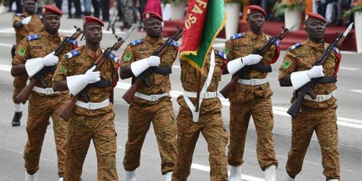 Burkina Faso : problèmes de ravitaillement, absence de relève… Ce que l’on sait de l’attaque d’Inata Burkina Faso : problèmes de ravitaillement, absence de relève… Ce que l’on sait de l’attaque d’Inata