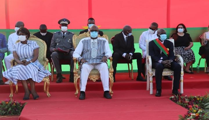 Burkina : La Grande Chancellerie annonce le report de la cérémonie de décoration du 11 décembre 2021 à Kosyam Burkina : La Grande Chancellerie annonce le report de la cérémonie de décoration du 11 décembre 2021 à Kosyam