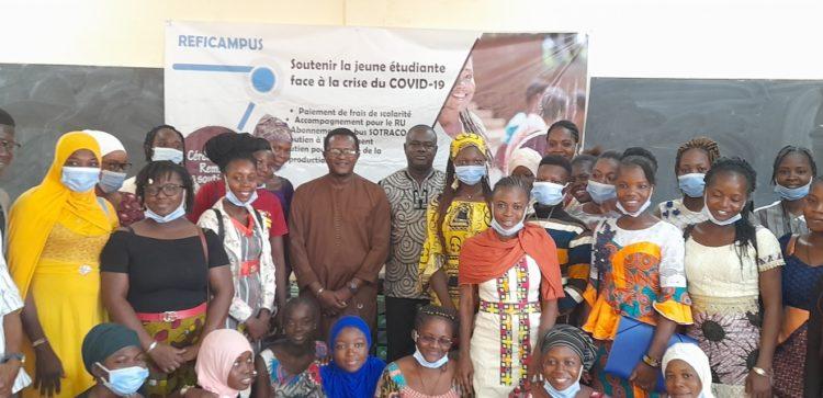 Solidarité : GRAAD Burkina vole au secours de 50 étudiantes Solidarité : GRAAD Burkina vole au secours de 50 étudiantes