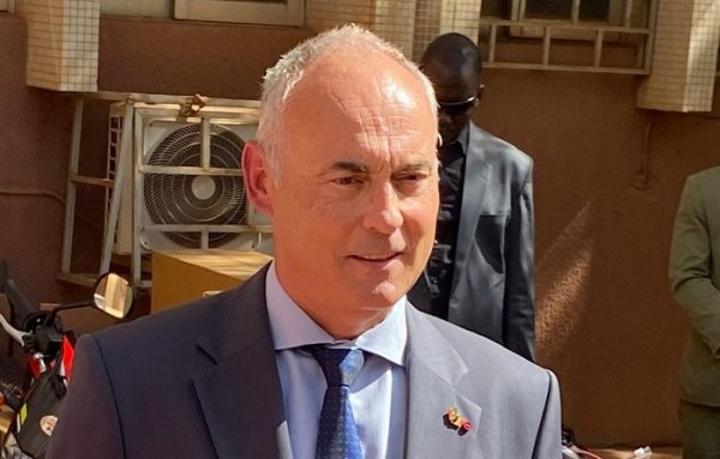 Lutte contre les violences basées sur le genre : L’Agence belge de développement fait don de matériel informatique et roulant de plus de 65 millions de FCFA Lutte contre les violences basées sur le genre : L’Agence belge de développement fait don de matériel informatique et roulant de plus de 65 millions de FCFA