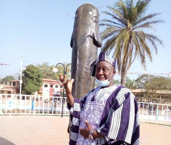 BoboDioulasso Le monument censé représenter un silure sera repris