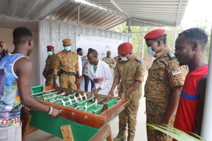 Ouverture officielle du Centre d’Education et de Promotion Sociale des Armées Ouverture officielle du Centre d’Education et de Promotion Sociale des Armées