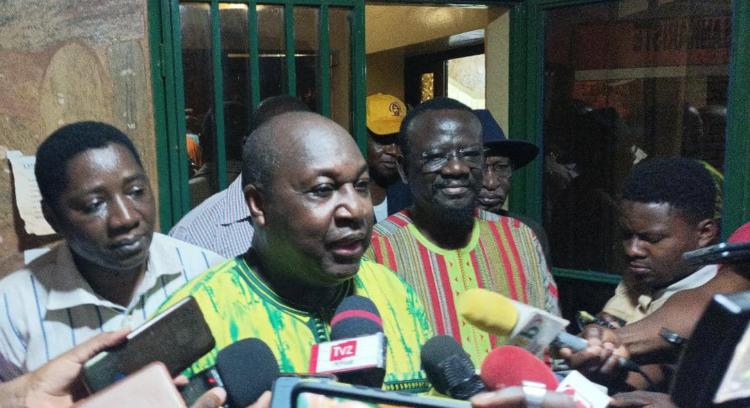 Politique au Burkina : L’UPC poursuit sa « parade nuptiale » auprès de l’UNIR-MPS Politique au Burkina : L’UPC poursuit sa « parade nuptiale » auprès de l’UNIR-MPS