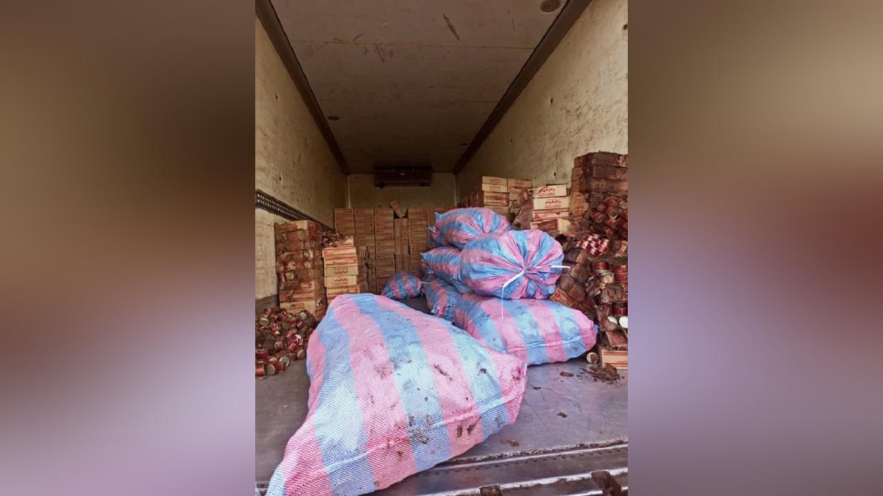 Lutte contre la fraude : 111 tonnes de céréales et 22950 pagnes Faso Dan Fani saisis Lutte contre la fraude : 111 tonnes de céréales et 22950 pagnes Faso Dan Fani saisis